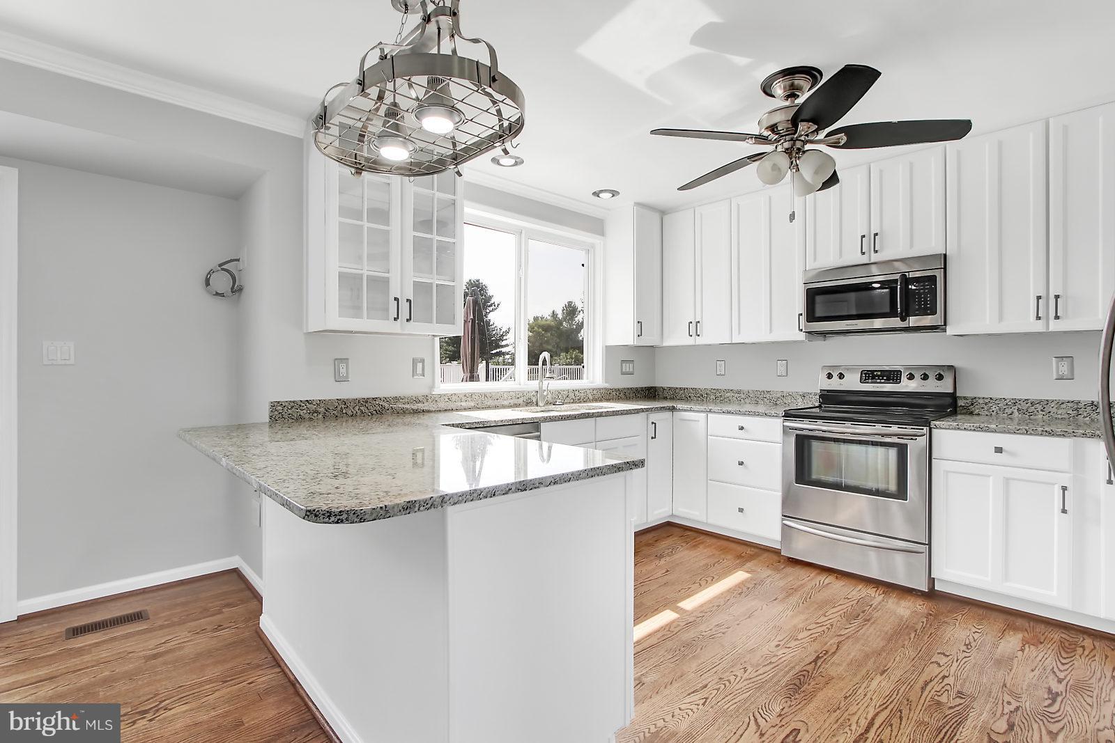 8623 Hunt Club Road Thurmont, MD 21788 - Photo 6 of 25 Kitchen