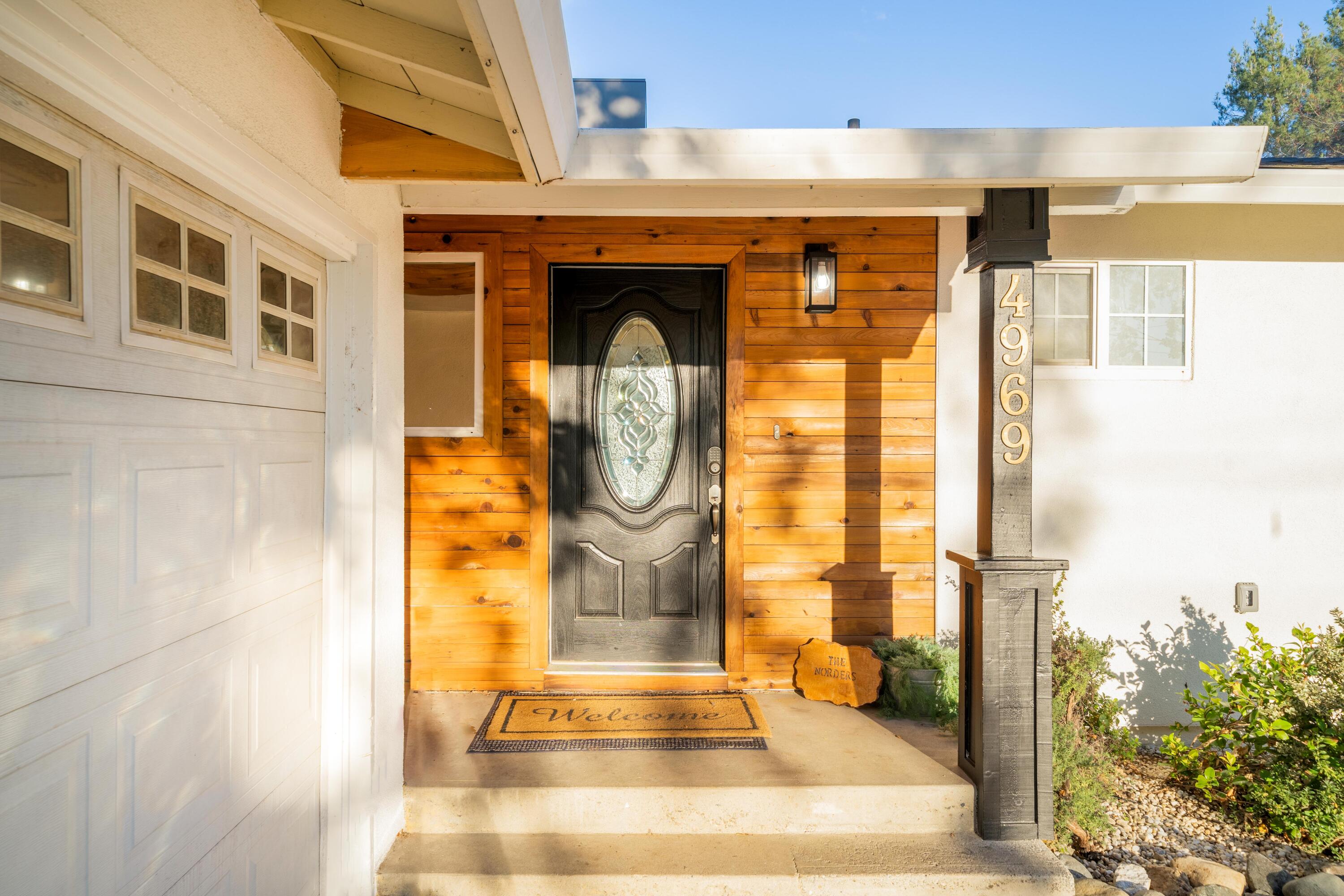 4969 Bidwell Road Redding, CA 96001 - Photo 2 of 21 HARRISONM-02