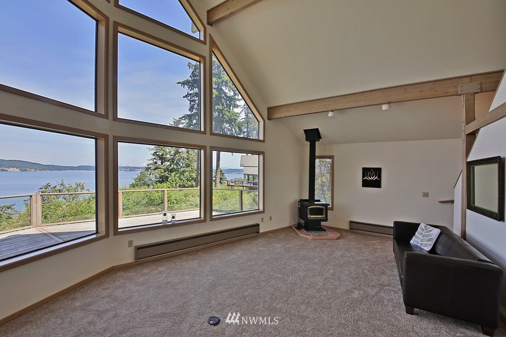 3205 Fox Spit Road Langley, WA 98260 - Photo 5 of 25 Gallery Image 5