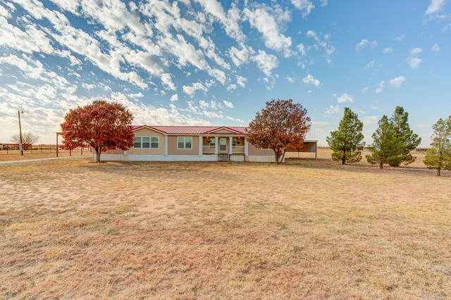 $250,000 | 17006 County Road 1350, Wolfforth, TX 79382