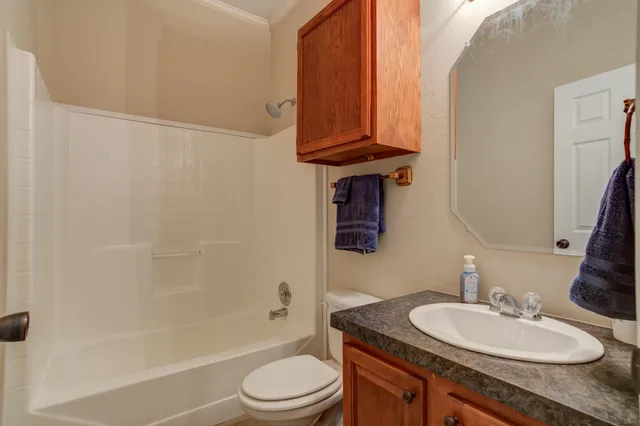 $250,000 | 17006 County Road 1350, Wolfforth, TX 79382