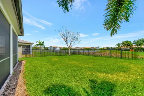 $800,000 | 4646 Eventing Street, Lake Worth, FL 33467