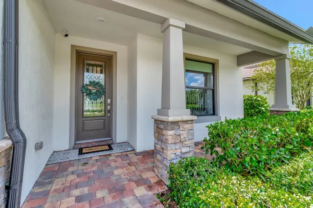 $800,000 | 4646 Eventing Street, Lake Worth, FL 33467