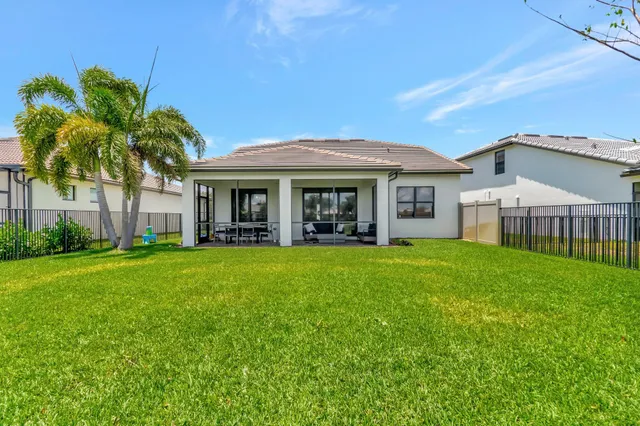 $800,000 | 4646 Eventing Street, Lake Worth, FL 33467