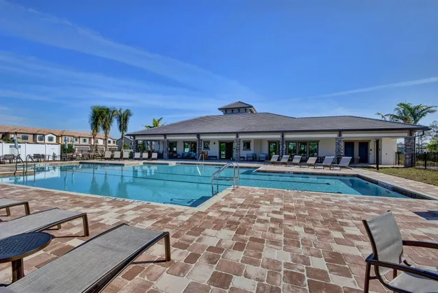 $800,000 | 4646 Eventing Street, Lake Worth, FL 33467