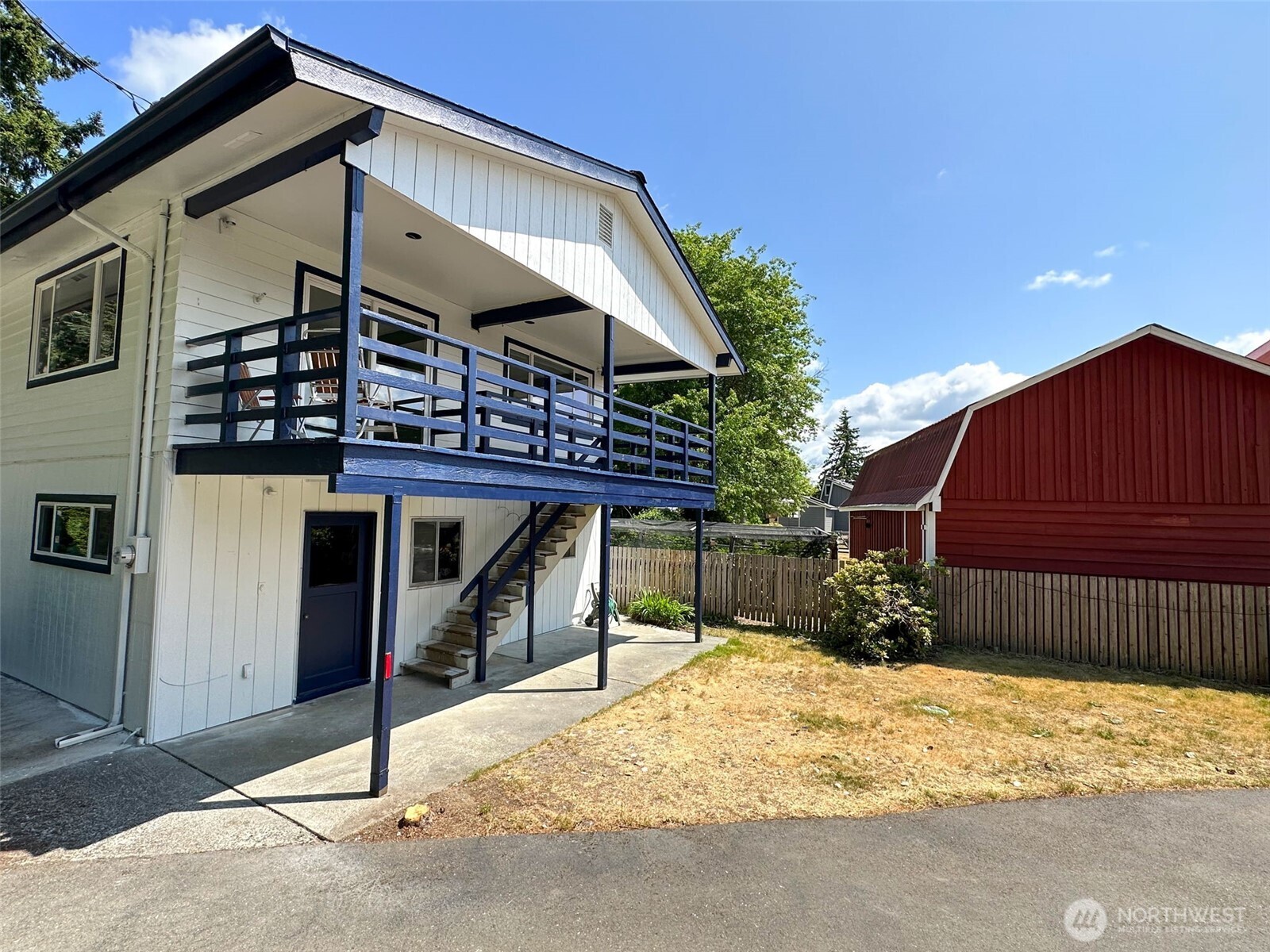 191 Northeast Lynnwood Beach Road Belfair, WA 98528 - Photo 17 of 22