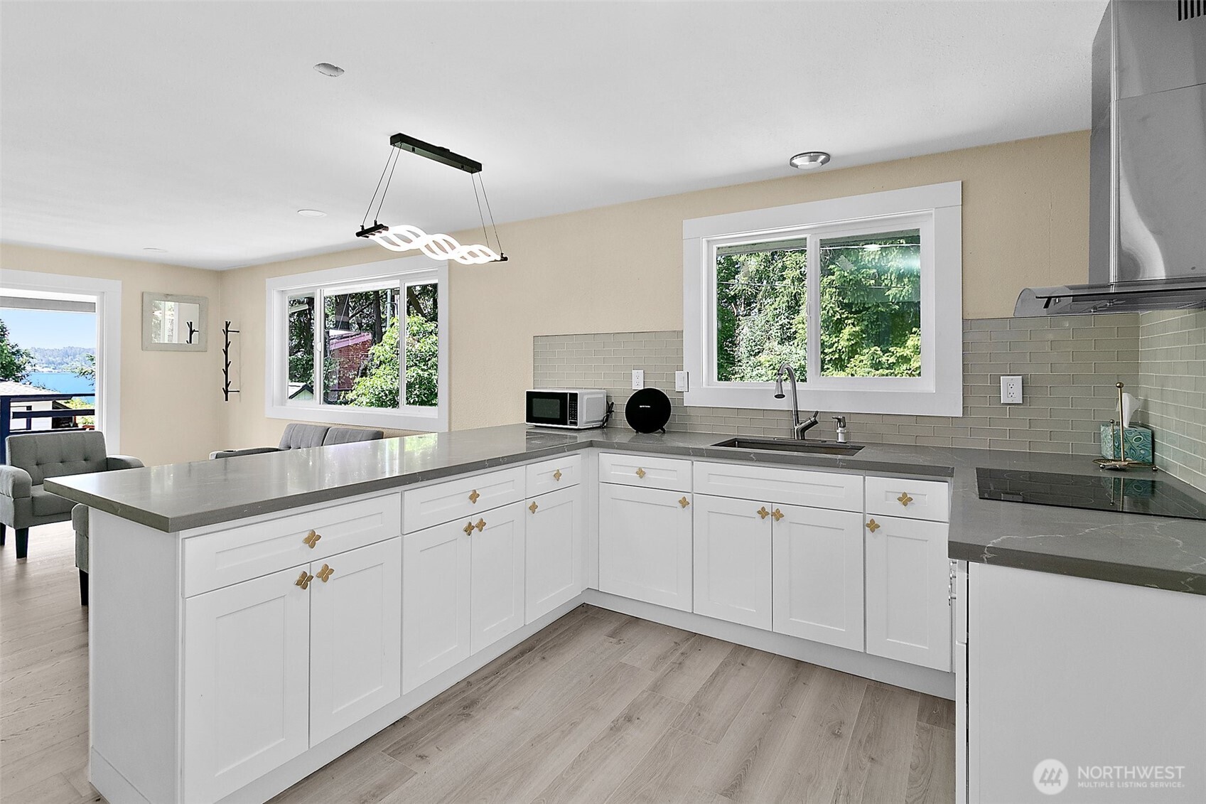 191 Northeast Lynnwood Beach Road Belfair, WA 98528 - Photo 18 of 22