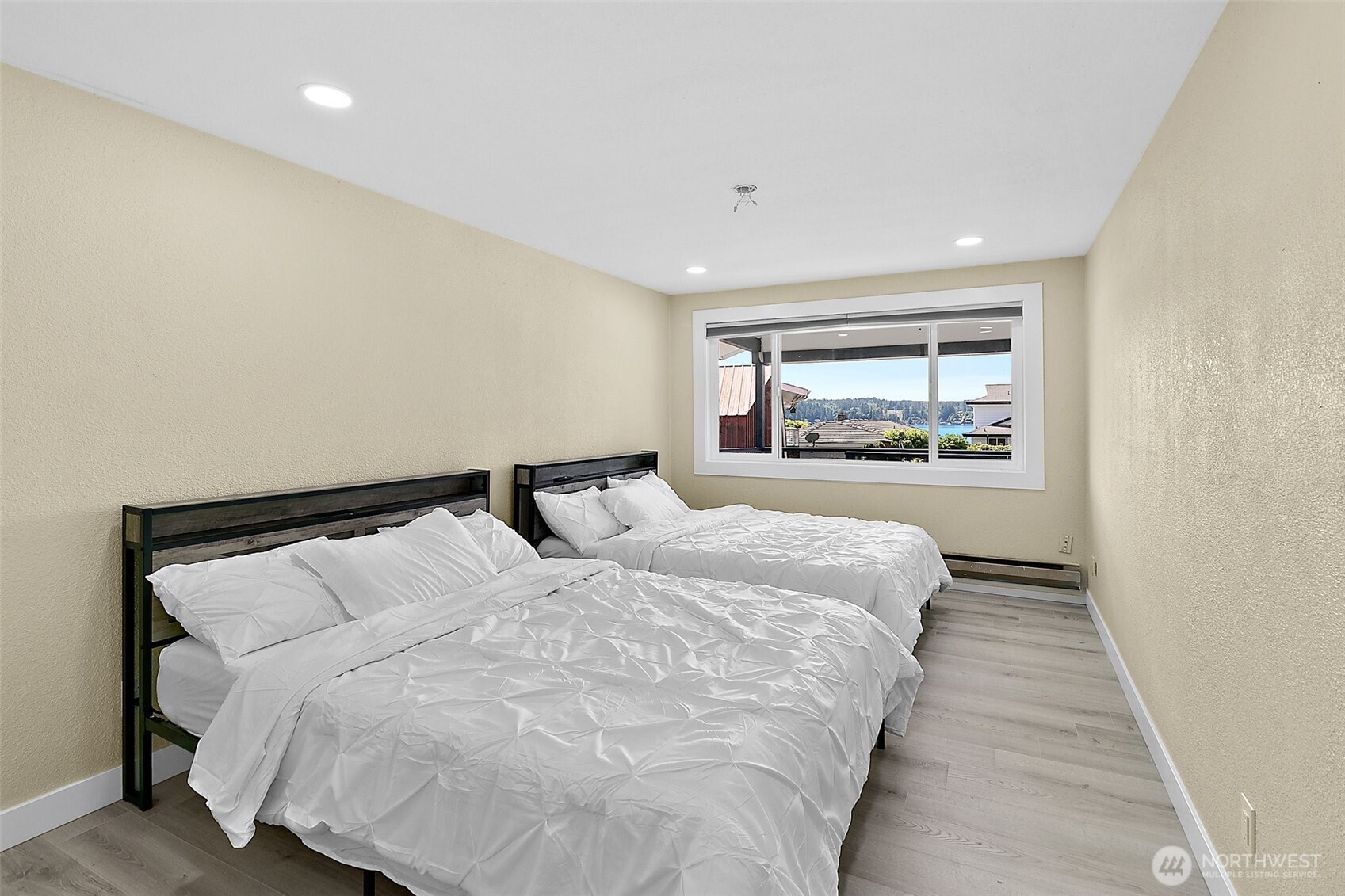 191 Northeast Lynnwood Beach Road Belfair, WA 98528 - Photo 20 of 22