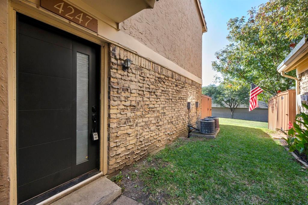 4247 Madera Road Irving, TX 75038 - Photo 2 of 28 a view of outdoor space and yard