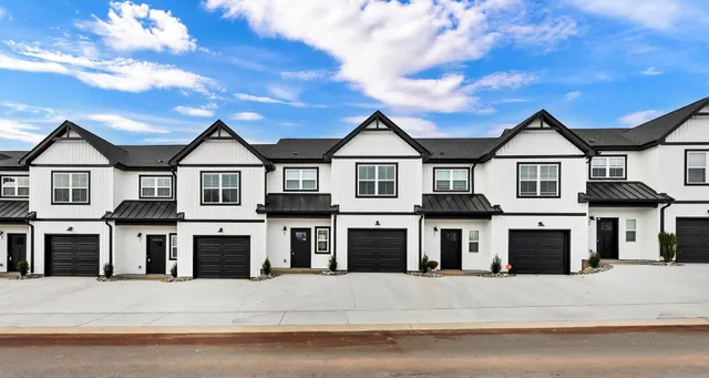 $1,850 | 166 Sango Drive, Unit 44, Clarksville, TN 37043