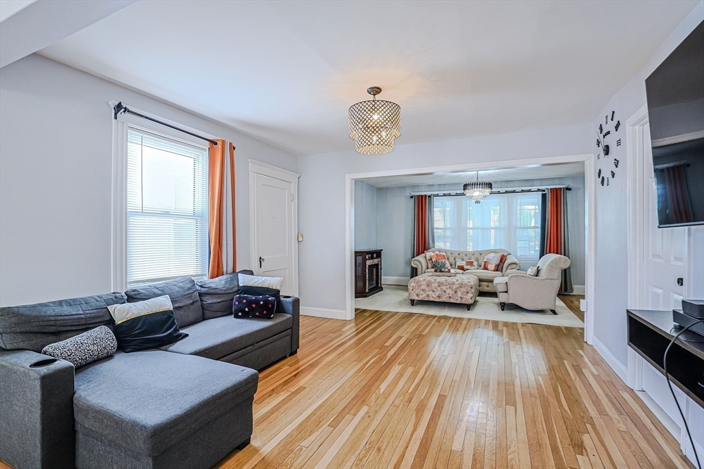 9 Sutcliffe Road Lynn, MA 01904 - Photo 15 of 42