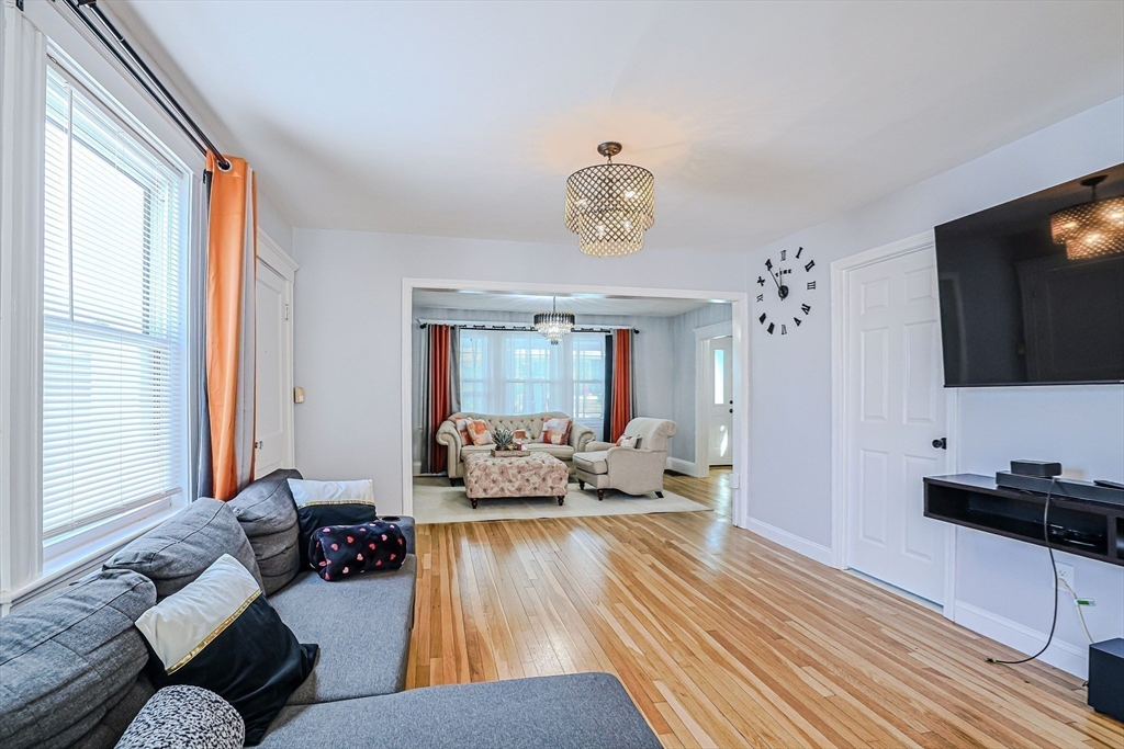 9 Sutcliffe Road Lynn, MA 01904 - Photo 16 of 42