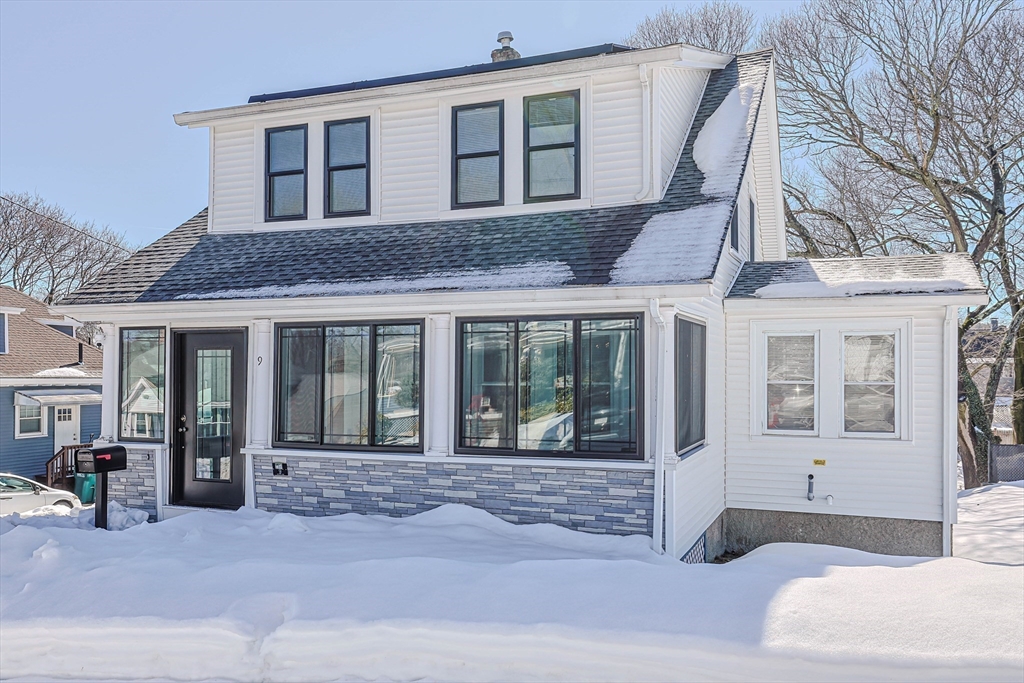 9 Sutcliffe Road Lynn, MA 01904 - Photo 2 of 42