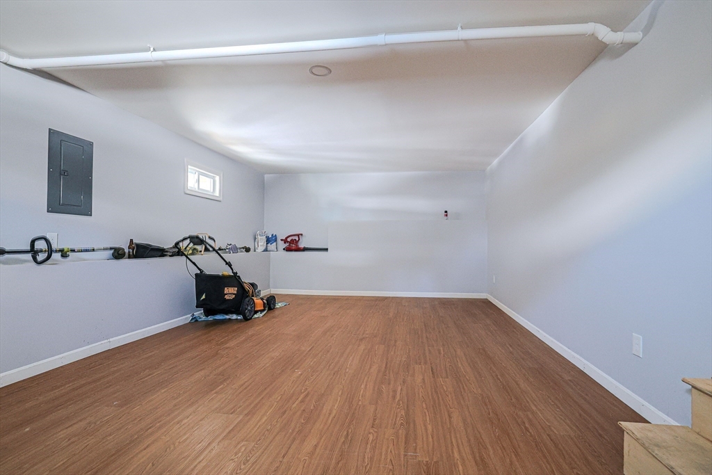 9 Sutcliffe Road Lynn, MA 01904 - Photo 40 of 42