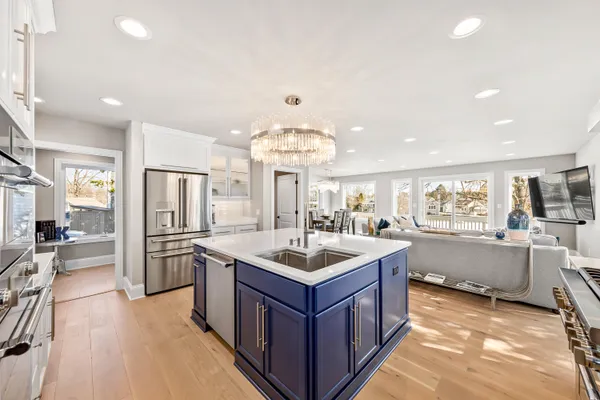 $2,099,000 | W351N5322 Rd C, Oconomowoc, WI 53066