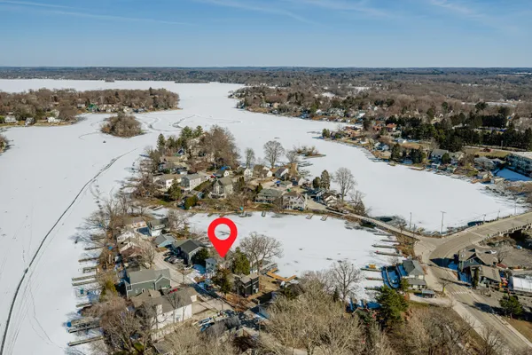 $2,099,000 | W351N5322 Rd C, Oconomowoc, WI 53066