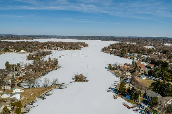 $2,099,000 | W351N5322 Rd C, Oconomowoc, WI 53066