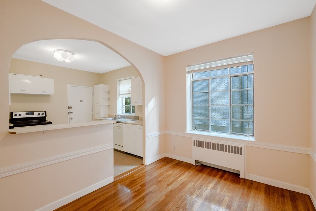86 Griggs Road, Unit 12 Brookline, MA 02446 - Photo 7 of 36 Gallery Image 7