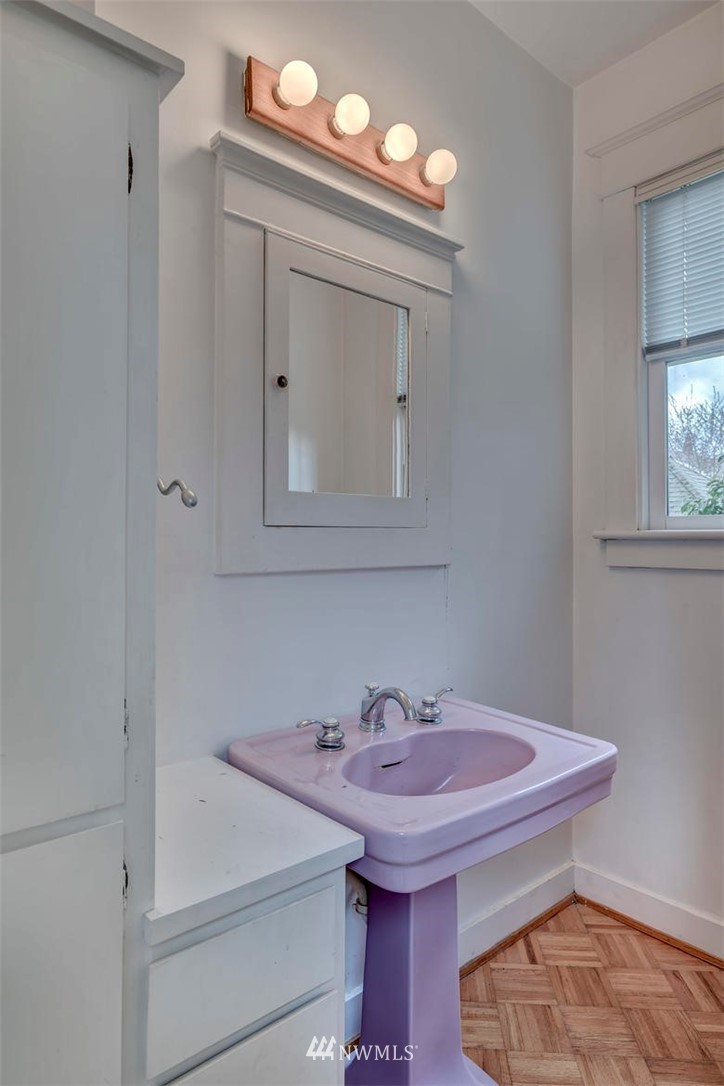 1731 Rucker Avenue Everett, WA 98201 - Photo 13 of 23 Gallery Image 13