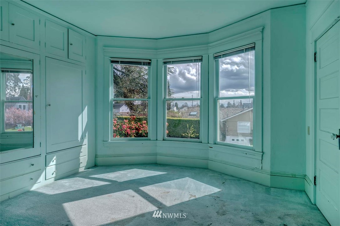 1731 Rucker Avenue Everett, WA 98201 - Photo 19 of 23 Gallery Image 19