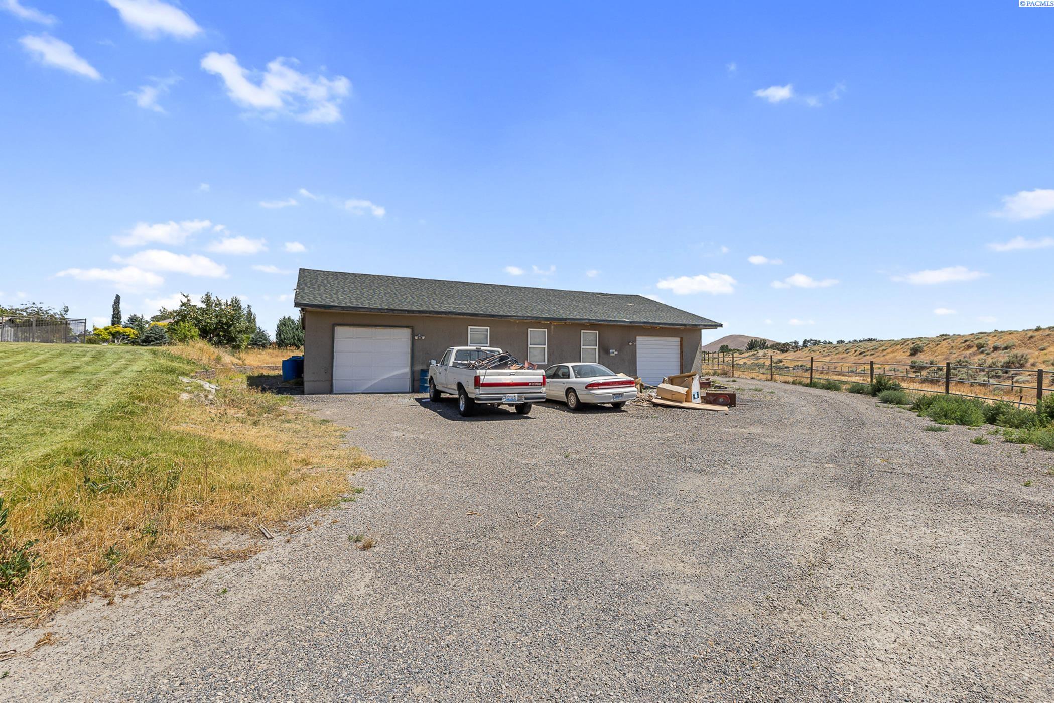 40223 East Ruppert Road Benton City, WA 99320 - Photo 29 of 44 Gallery Image 29