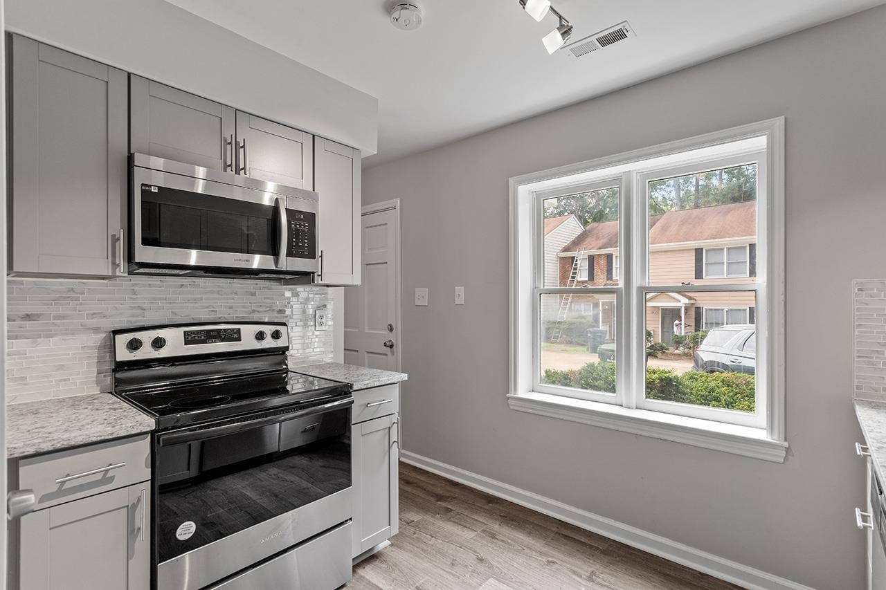 1414 Kent Road Raleigh, NC 27606 - Photo 5 of 29 Photo 4