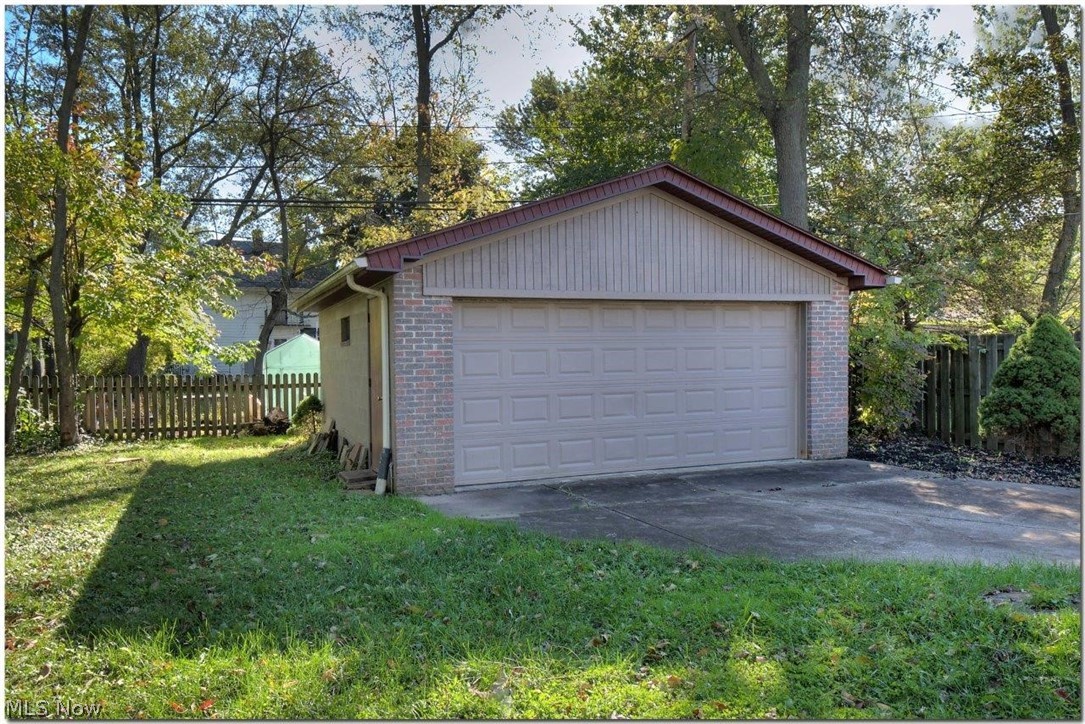 3352 Ormond Road Cleveland, OH 44118 - Photo 28 of 31 Gallery Image 28