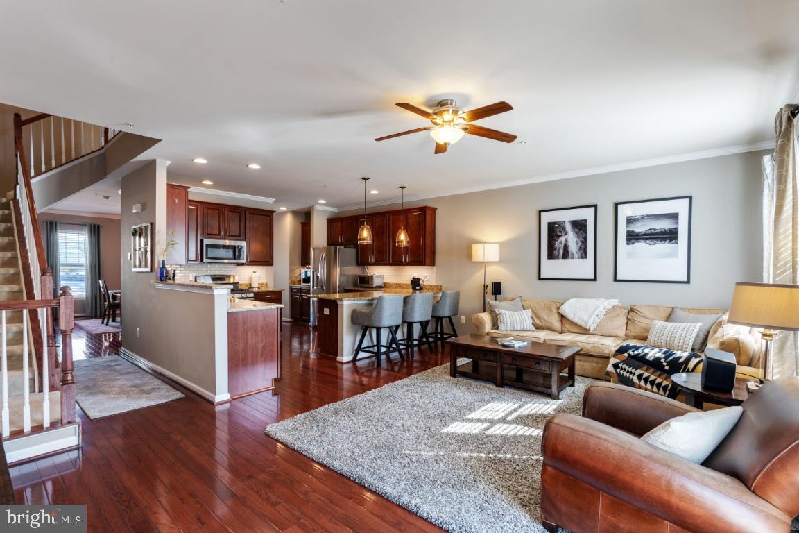 7911 Silver Oak Road Hanover, MD 21076 - Photo 3 of 31 Gallery Image 3