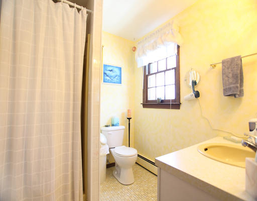 10 Bantry Road Southborough, MA 01772 - Photo 17 of 27 Gallery Image 17