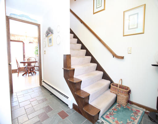 10 Bantry Road Southborough, MA 01772 - Photo 8 of 27 Gallery Image 8