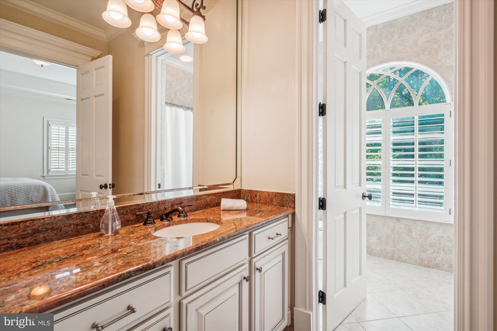 7811 Langley Ridge Road McLean, VA 22102 - Photo 48 of 78 Bath