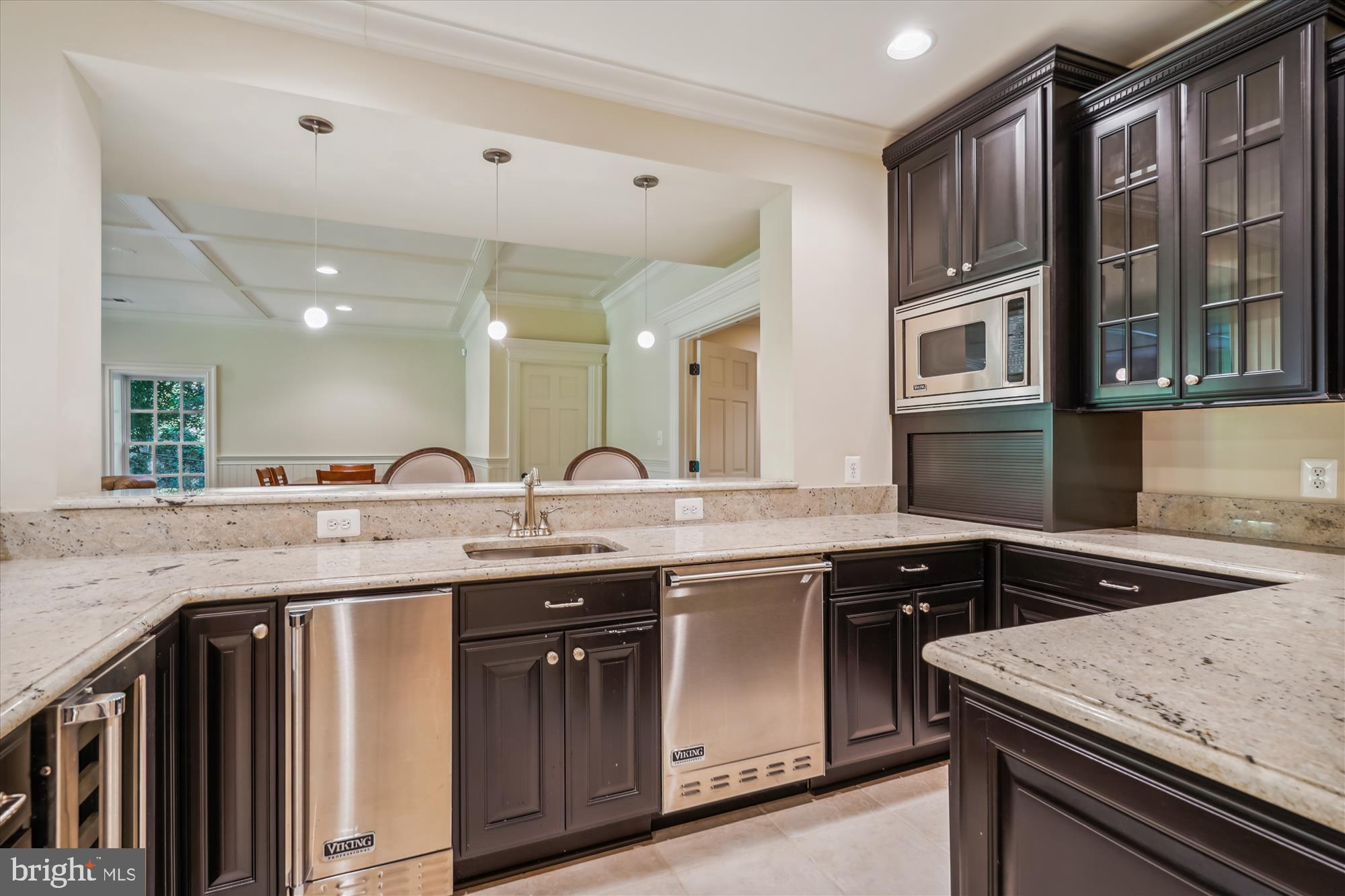 7811 Langley Ridge Road McLean, VA 22102 - Photo 53 of 78 Lower Level Bar