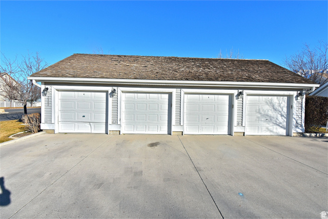 2480 West 450 South, Unit 2 Springville, UT 84663 - Photo 18 of 19 View of detached garage