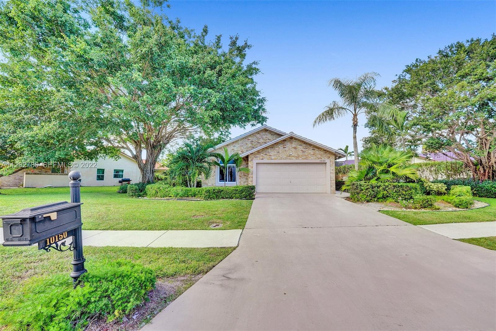 10150 Camelback Lane Boca Raton, FL 33498 - Photo 51 of 67 Gallery Image 51