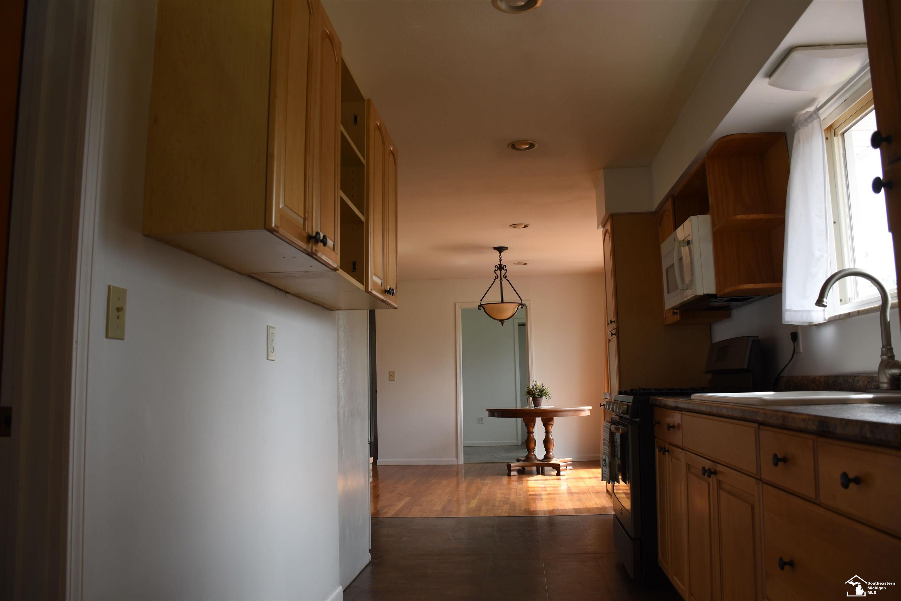 4571 Bluebush Road Monroe, MI 48162 - Photo 17 of 35