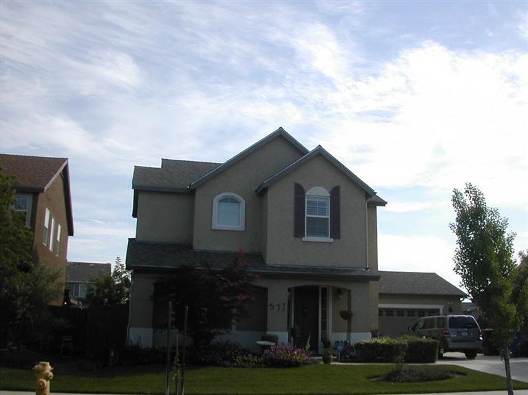 577 Sierra Avenue Reedley, CA 93654 - Photo 1 of 14 Gallery Image 1