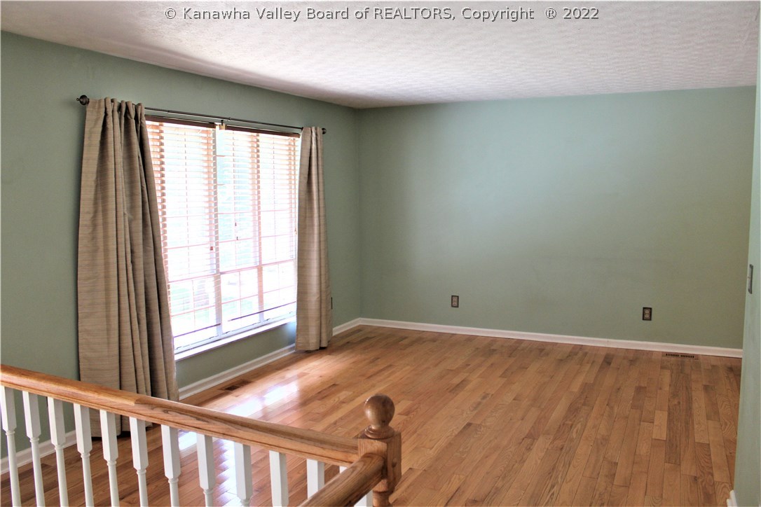 728 Lower Donnally Road Charleston, WV 25304 - Photo 9 of 19 Gallery Image 9