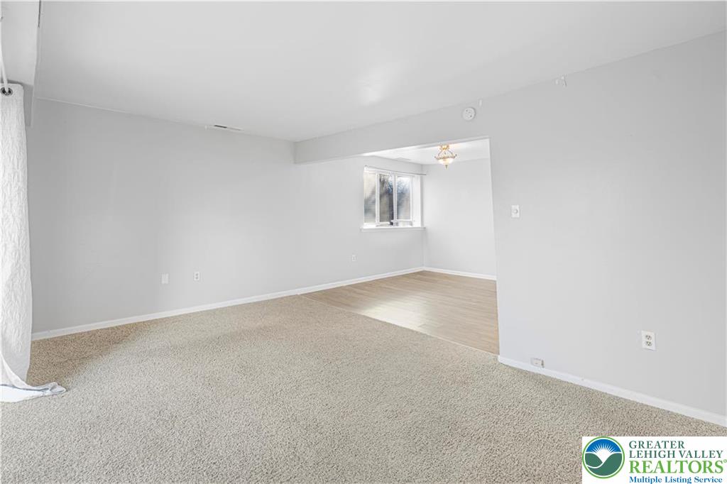 1547 Creekside Road, Unit B42 Whitehall, PA 18052 - Photo 15 of 17 Gallery Image 15