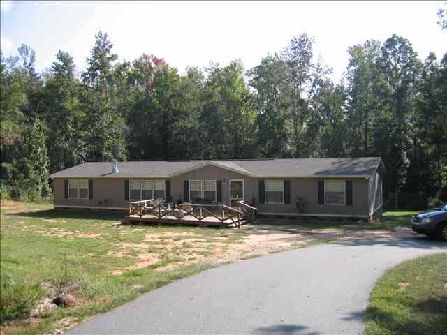 443 Hawthorne Road Honea Path, SC 29654 - Photo 1 of 13
