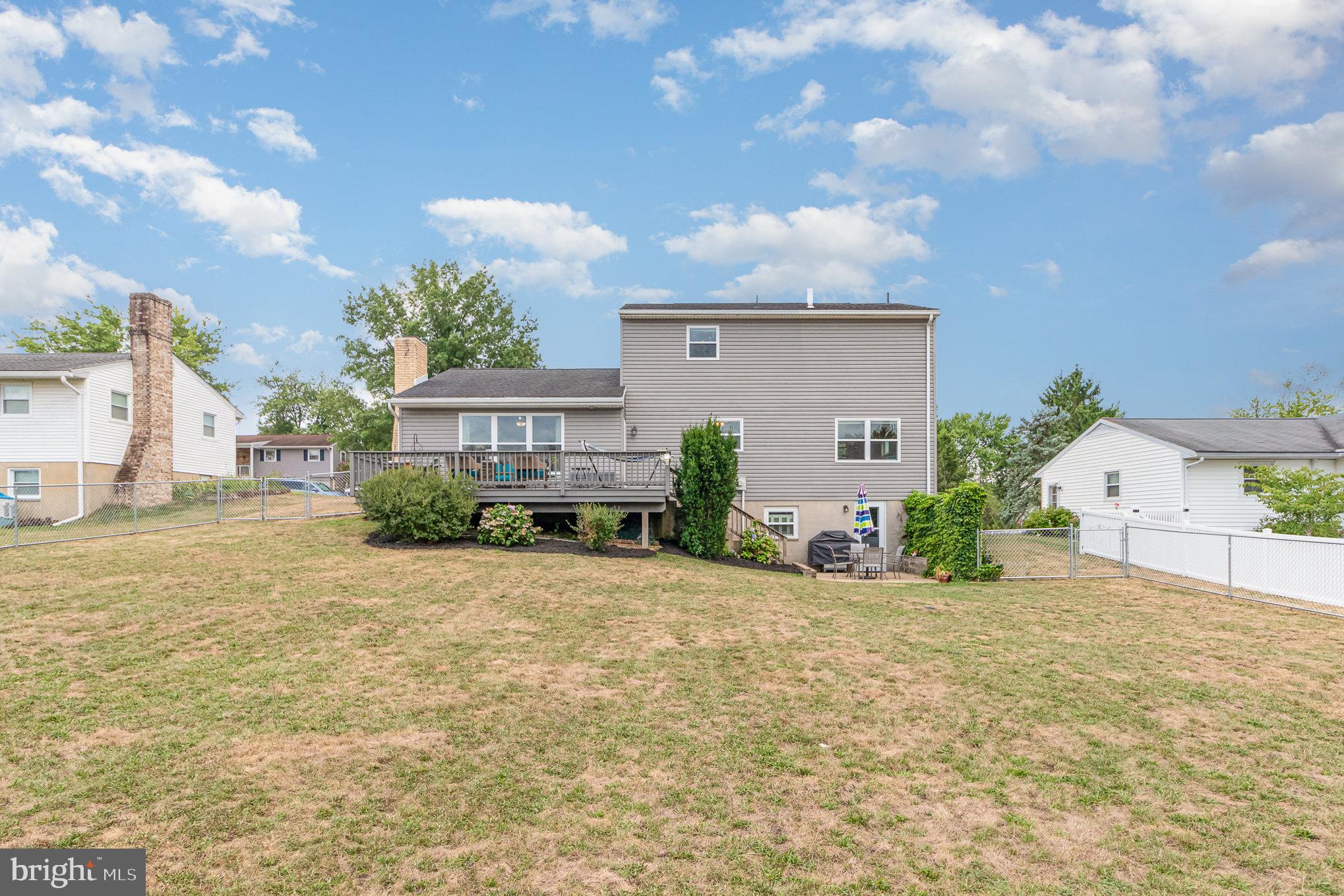 107 Pearl Drive Carlisle, PA 17013 - Photo 27 of 30