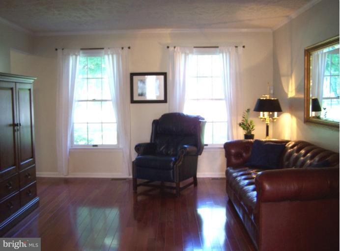 7885 Poplar Grove Road Severn, MD 21144 - Photo 19 of 24 Living Room
