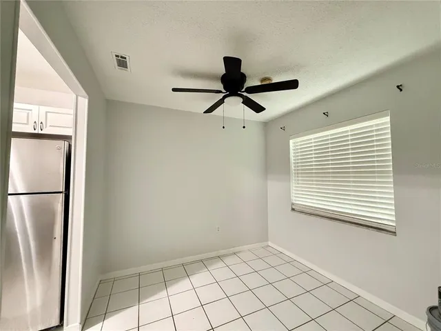 $1,300 | 247 South McMullen Booth Road, Unit 22, Clearwater, FL 33759