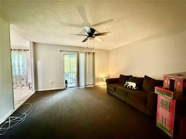 $1,300 | 247 South McMullen Booth Road, Unit 22, Clearwater, FL 33759