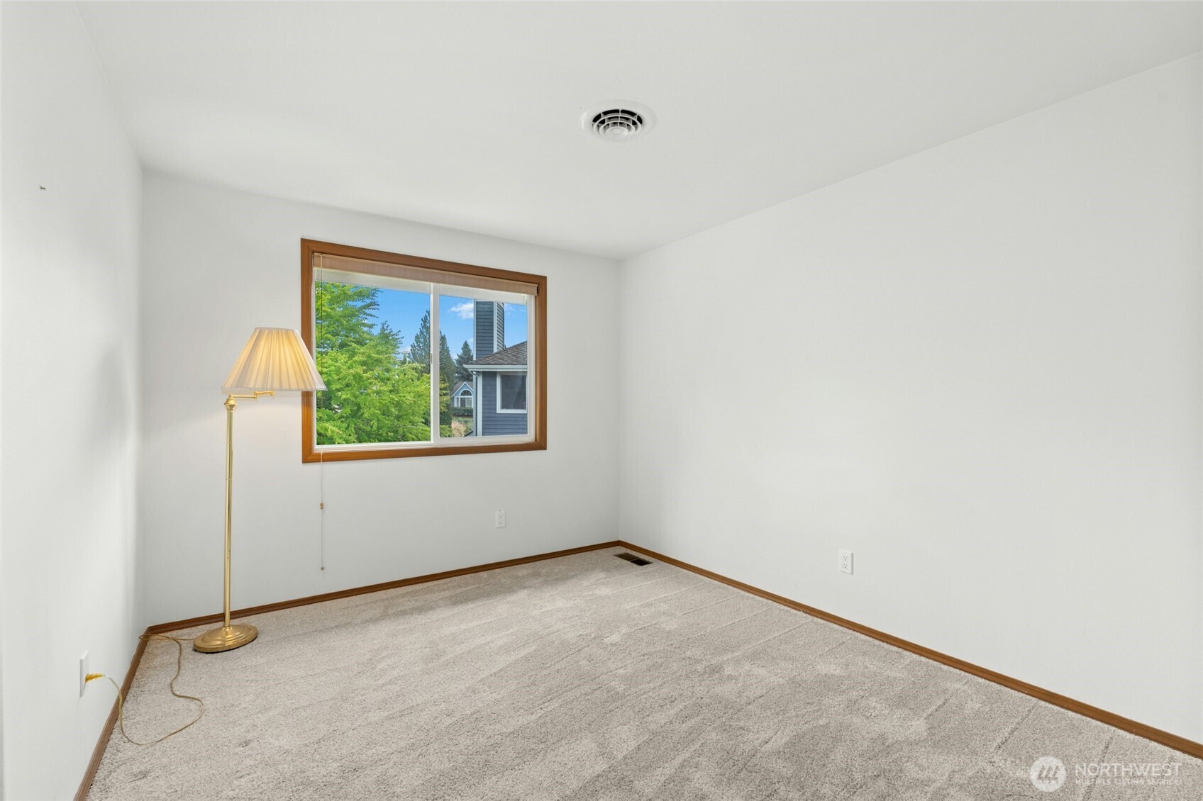 1808 Field Place Northeast Renton, WA 98059 - Photo 22 of 37