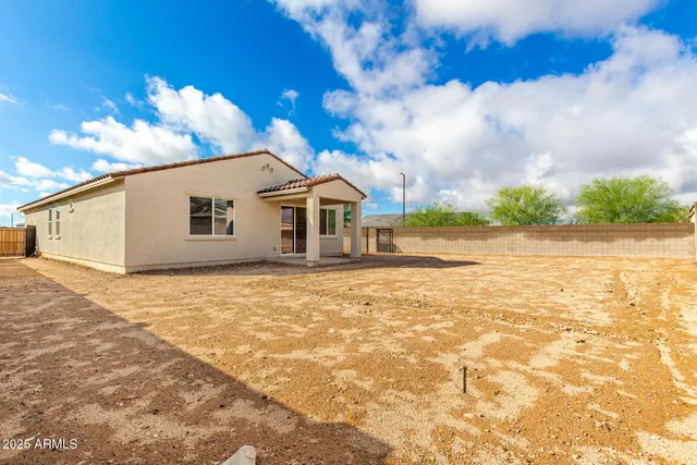 $2,295 | 24590 West Hilton Avenue, Buckeye, AZ 85326