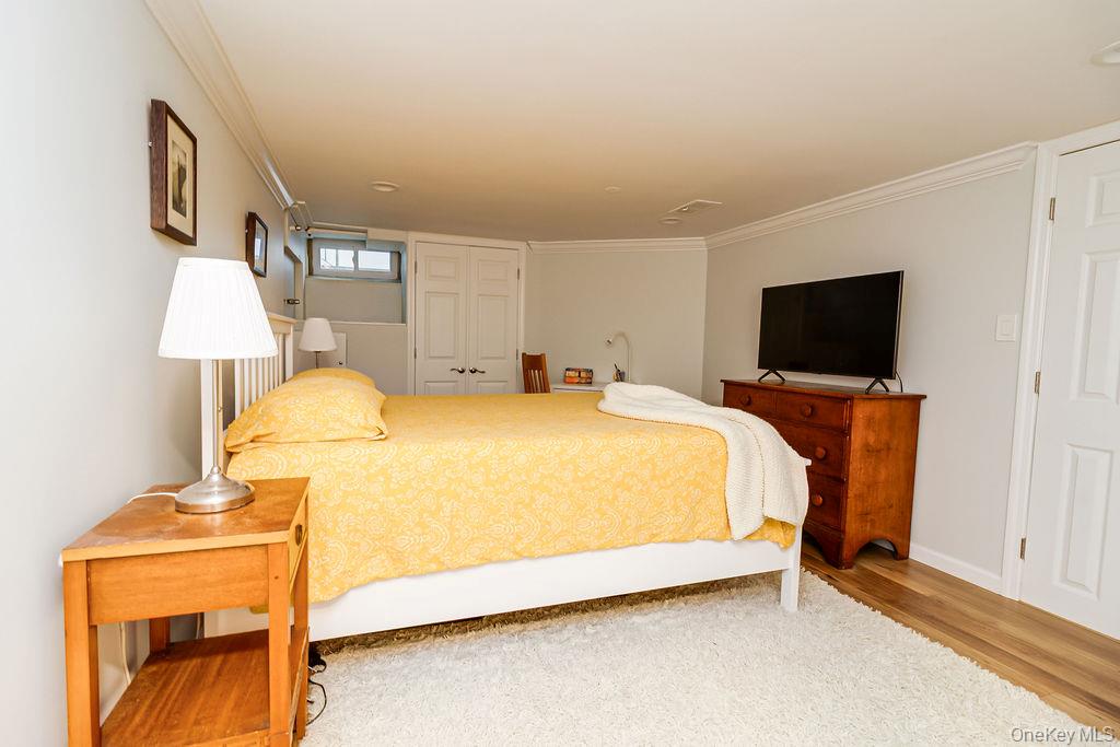 22 Braemer Road Setauket, NY 11733 - Photo 38 of 45
