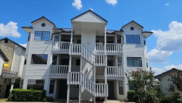 $650,000 | 101 Island Drive, Unit A, Horseshoe Bay, TX 78657