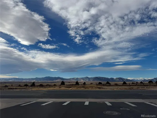 $574,900 | 11338 West 103rd Drive, Broomfield, CO 80021