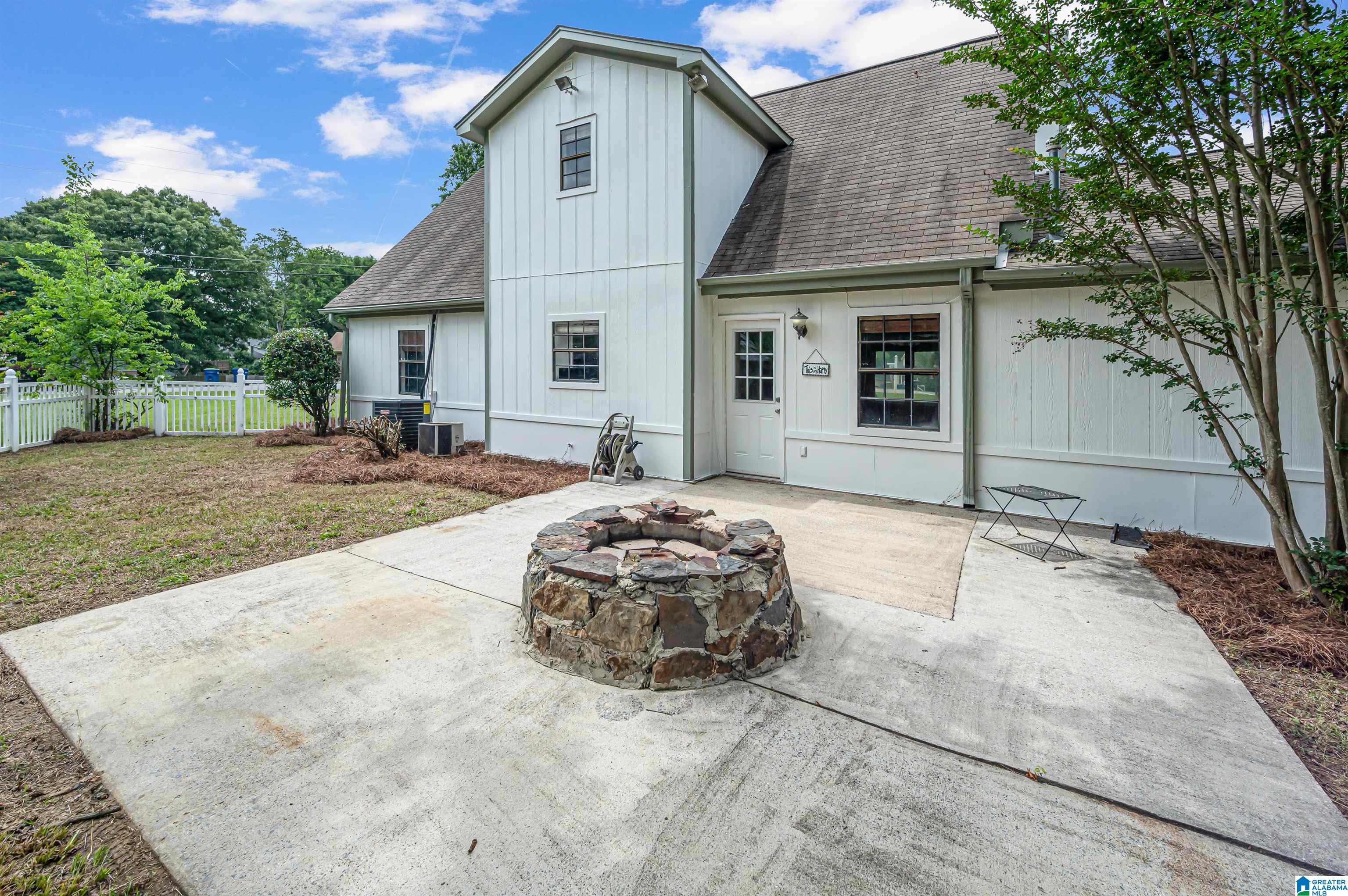 172 Winterhaven Drive Alabaster, AL 35007 - Photo 29 of 35