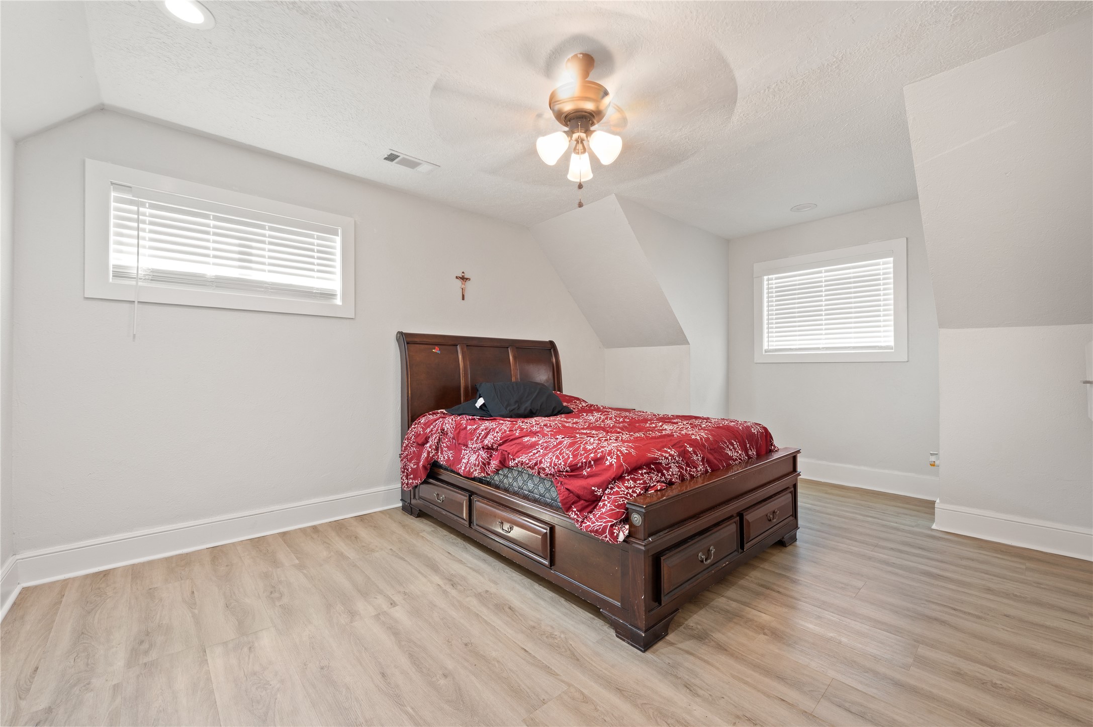 1500 Massey Tompkins Road Baytown, TX 77521 - Photo 18 of 26